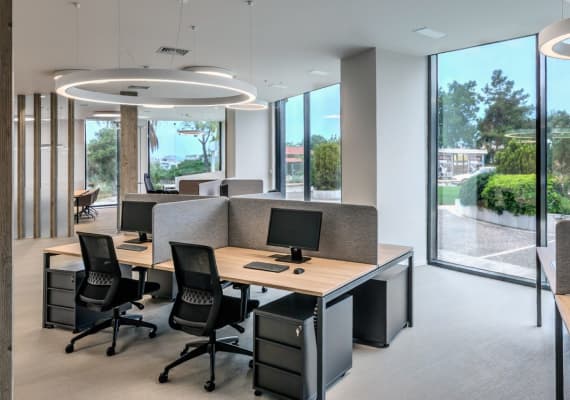 重庆熙佰众商贸有限公司